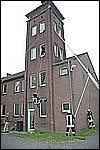 012.jpg