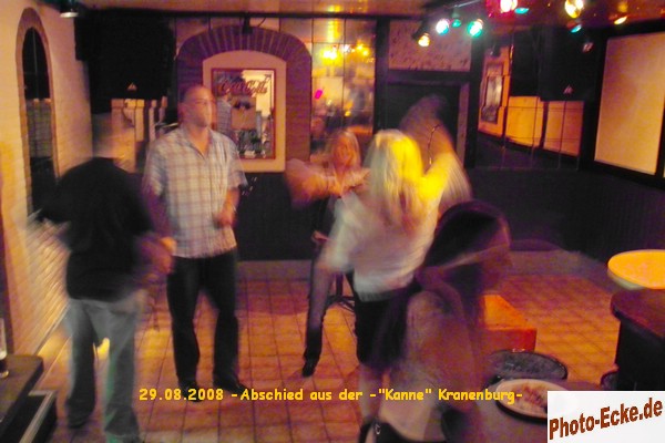 011.jpg