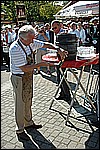 045.jpg