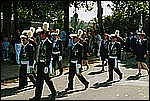 037.jpg