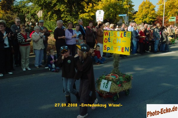 050.jpg