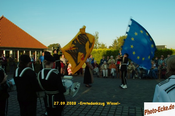 215.jpg