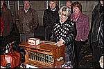 063.jpg
