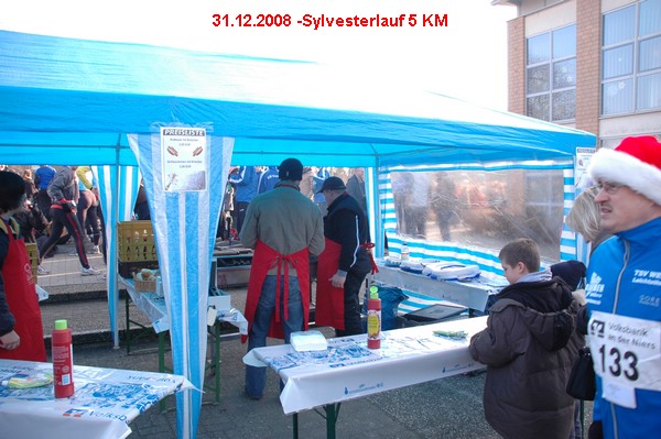 010.jpg