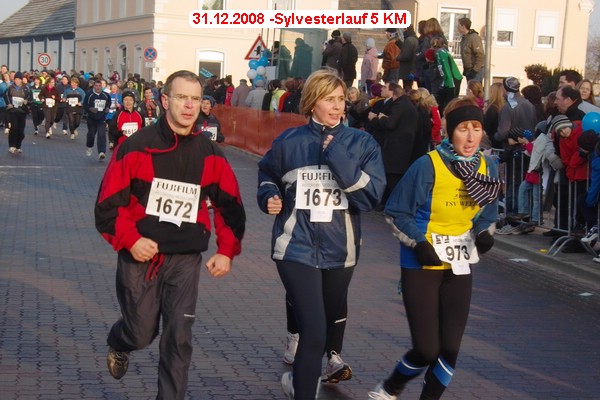 221.jpg