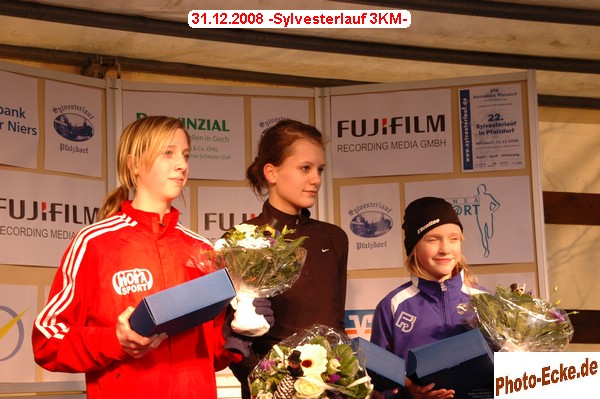 010.jpg